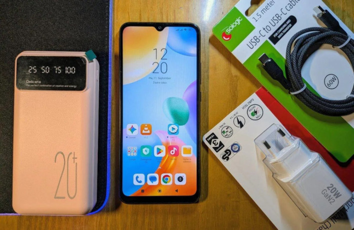 xiaomi-redmi-10c-464gb-zdarma-powerbanka-20000mah-big-0