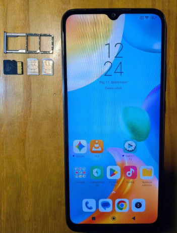 xiaomi-redmi-10c-464gb-zdarma-powerbanka-20000mah-big-1