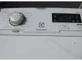 pracka-elektrolux-small-0