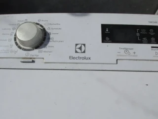 pracka-elektrolux