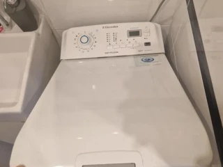 electrolux-vrchu-plnena-pracka