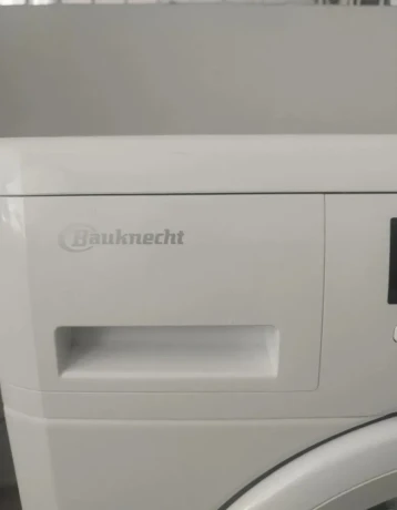 pracka-bauknecht-big-2