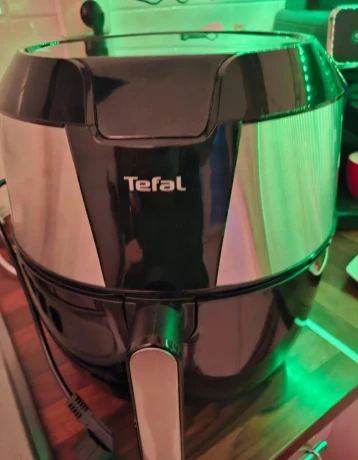 teplovzdusna-friteza-tefal-big-3