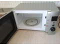 mikrovlnka-electrolux-ems2020-small-1