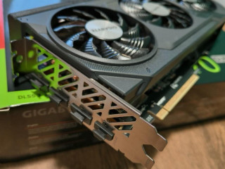 gigabyte-windforce-rtx-4070-super-12gb-oc