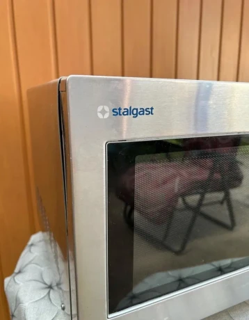 mikrovlnka-stalgast-775010-big-2