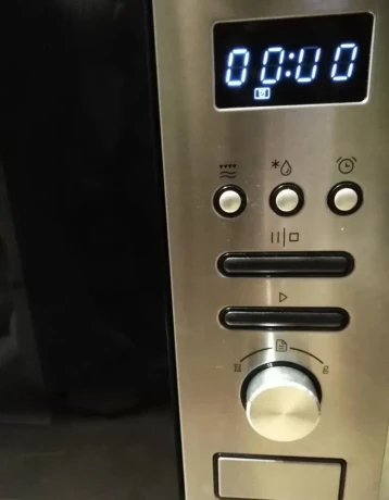 mikrovlnna-rura-gorenje-bm300x-big-3