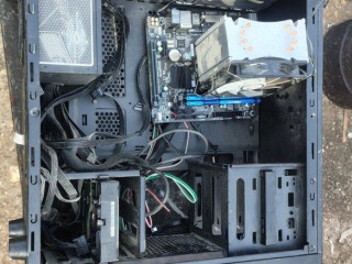 pocitac-na-nahradne-diely