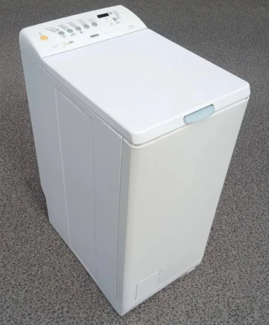 plnefunkcna-automaticka-pracka-zanussi-display1000-otmin-big-2