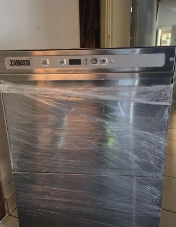 predam-umyvacku-riadu-zanussi-big-2