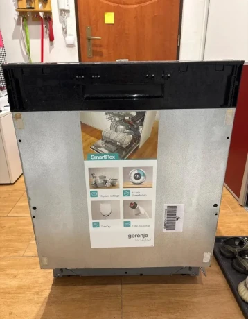 darujem-vstavanu-umyvacku-riadu-gorenje-gv65260-big-0