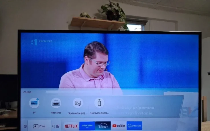 predam-3d-led-smart-tv-samsung-ue40f6340ss-big-1