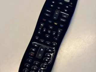 logitech-harmony-300