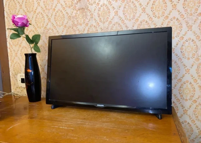 predam-televizor-philips-big-0