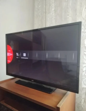 tv-jvc-32-big-0