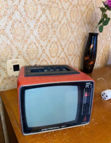 retro-televizor-big-1