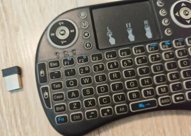 bluetooth-klavesnica-ku-tv-alebo-tv-android-boxu-big-0