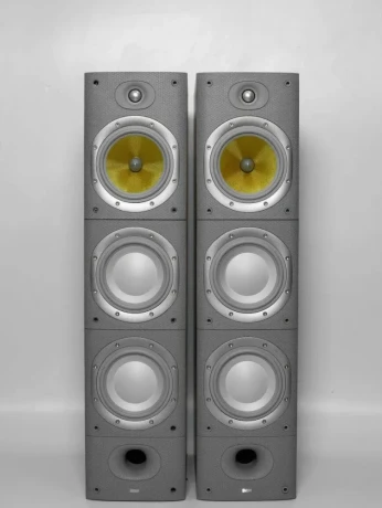 bowers-and-wilkins-dm604-s3-big-2