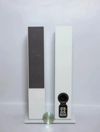 bowers-and-wilkins-cm8-big-2