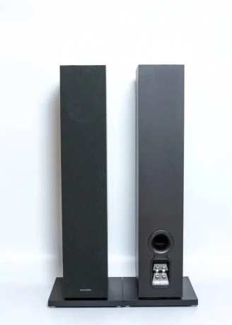 bowers-and-wilkins-603-big-2