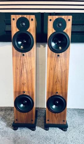 xavian-grand-colonna-2-classic-big-0