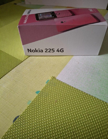 na-predaj-nokia-225-4g-pamatova-karta-big-0