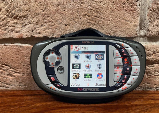 nokia-n-gage-qd-rocnik-2004-plnefunkcny-legendarny-mobil-big-2