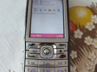 nokia-e50-1