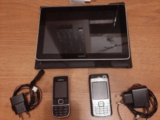 nokia-starsie-mobily-a-tablet-huawei