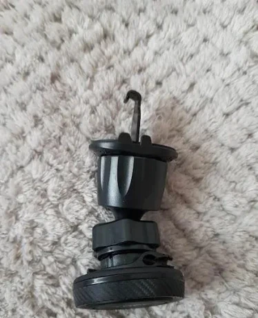 magneticky-mriezkovy-drziak-na-mobil-big-2