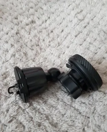 magneticky-mriezkovy-drziak-na-mobil-big-4