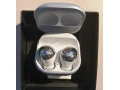 sluchatka-samsung-galaxy-buds-pro-small-1