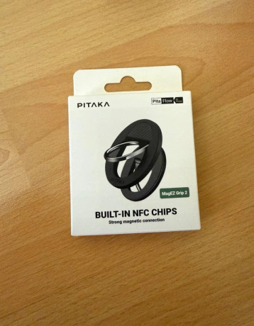 pitaka-magez-grip-2-big-0