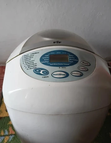 domaca-pekarnicka-na-chlieb-big-0