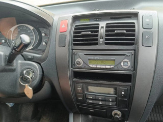 autoradio-hyundai-grundig