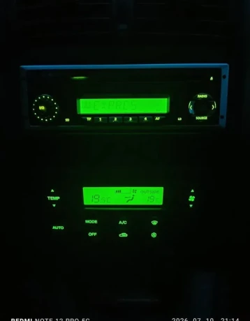 autoradio-hyundai-grundig-big-4