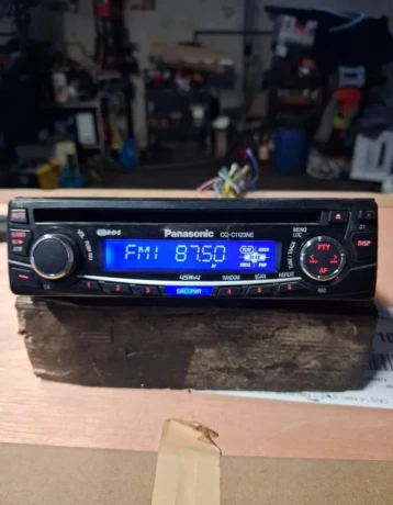 autoradio-big-2