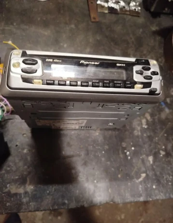 autoradio-big-0