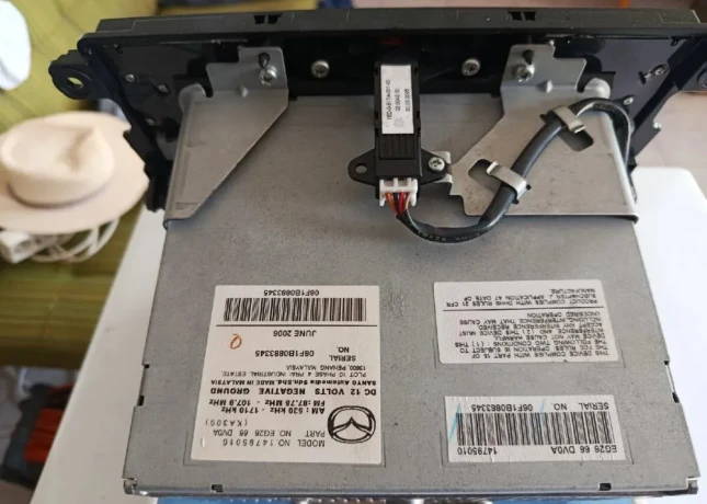 autoradio-mazda-cx-7-big-3