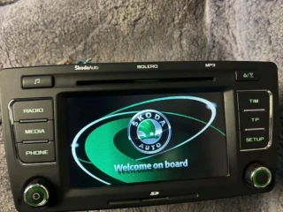 radio-bolero-radio-columbus-rns510-radio-passat-mfd2