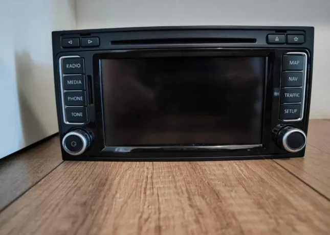 rns510-pre-touareg-a-vw-t51-big-1