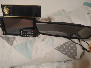 mam-na-predaj-radio-do-auta
