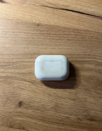 apple-airpods-pro-big-2