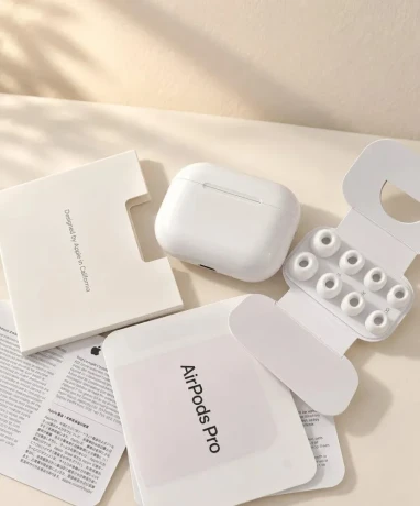 apple-airpod-pro-3-big-1