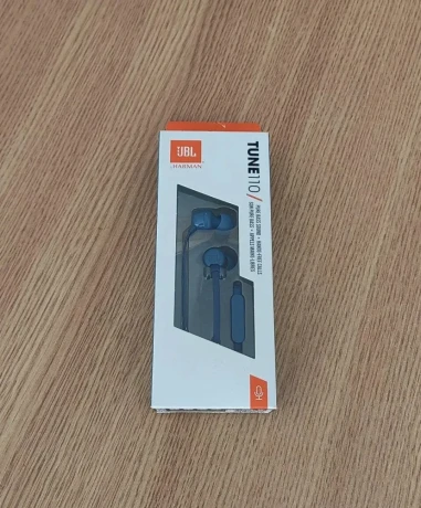 sluchadla-jbl-t110-big-0