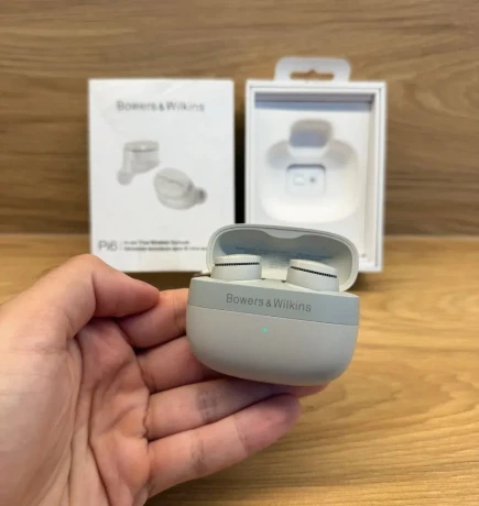 bowers-wilkins-pi6-anc-big-3