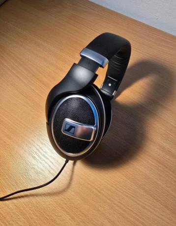 sennheiser-hd-599-se-big-0