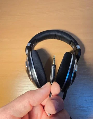 sennheiser-hd-599-se-big-2
