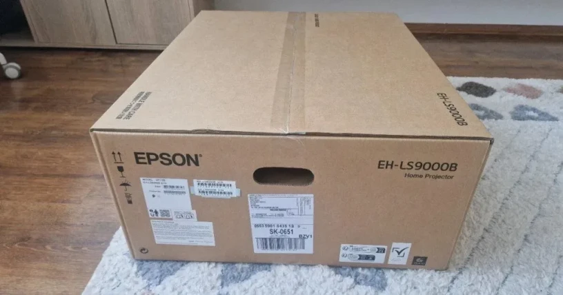 epson-eh-ls9000-4k-laser-novy-neotvoreny-big-1