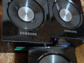 reproduktory-samsung-k-domacemu-kinu